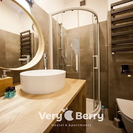Very Berry - Rybaki 13 - Old City Apartment, Self Check In 24h Poznan